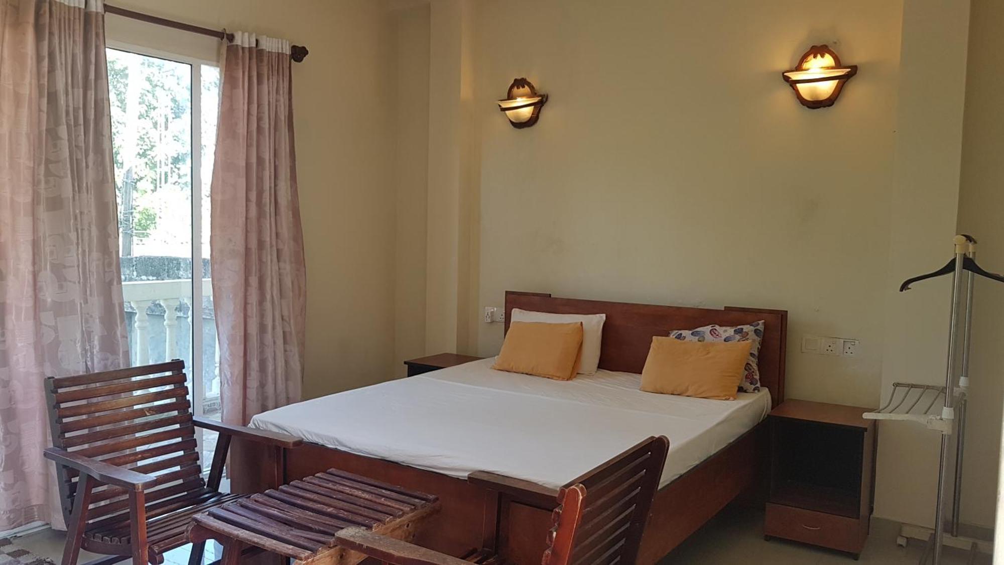 Pinki Nest Hotel มิริสซา ภายนอก รูปภาพ